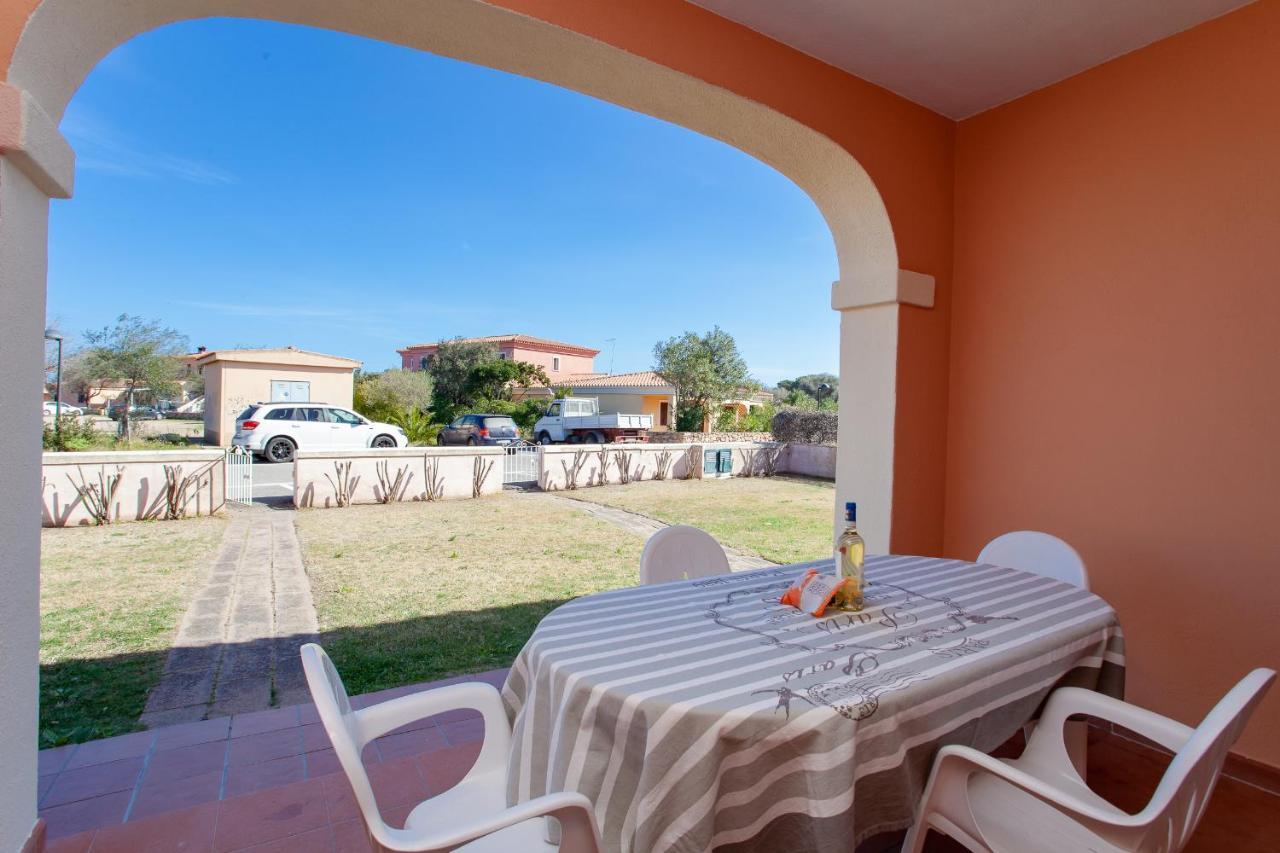Residence Cinta 5 San Teodoro  Kültér fotó